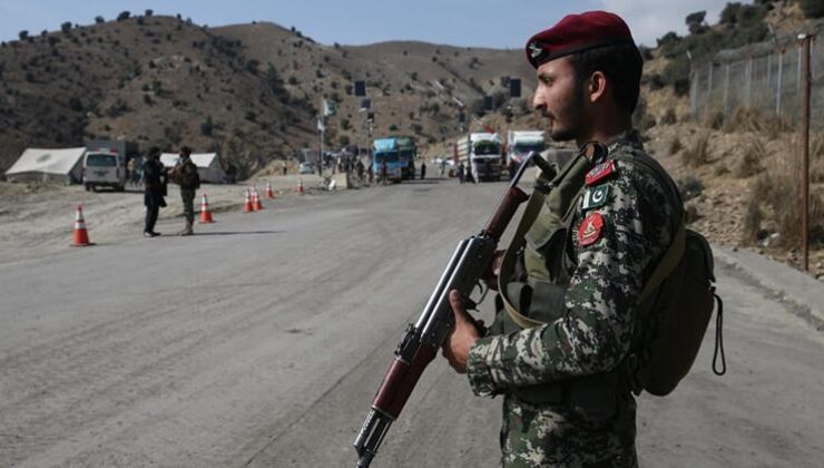 İstanbul’da Afgan ve Pakistanlı Yetkililerin Sınır Anlaşmazlığı Çözümüne Yönelik Görüşmeleri