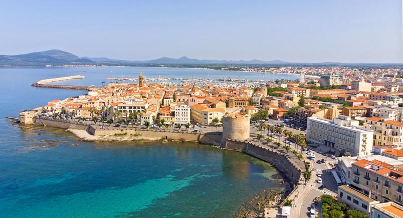 İşte Italya'nın Saklı Cenneti Sardinya'nın Yeni Göçmen Teşvikleri