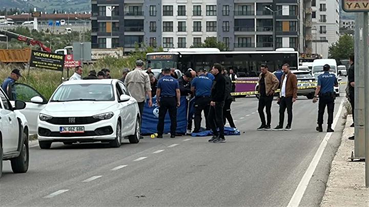 İzmir'de Cinayet: Boşanma Aşamasındaki Eşini Silahla Vuran Sanık Tutuklandı