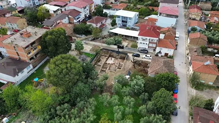 İznik'te Roma Dönemi Mozaikleri ve Tarihi Kazılar Heyecanı