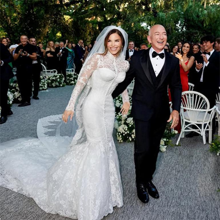 Jeff Bezos ve Lauren Sanchez'in Unutulmaz Düğün Hikayesi ve Magazin Detayları 7 İlişkilerin Derinliği ve Geçmiş