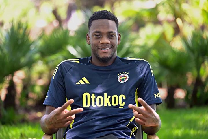 Jhon Duran'ın Fenerbahçe'ye Kiralık Dönüşü ve Gelecek Planları