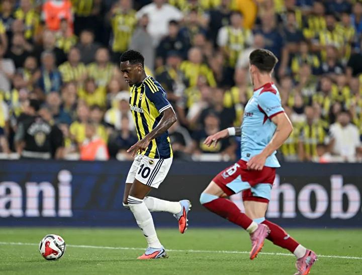 Jhon Duran'ın Fenerbahçe'ye Kiralık Dönüşü ve Gelecek Planları