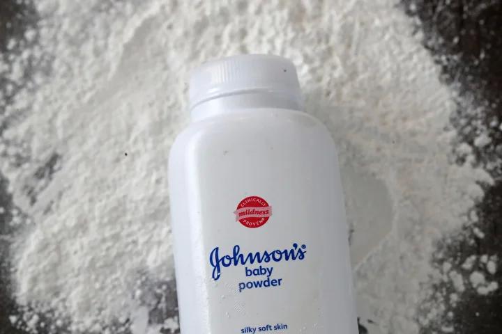Johnson & Johnson'ın Beşeri Sağlığa Yönelik Davası Sonuçlandı: 950 Milyon Dolarlık Tazminat Kararı