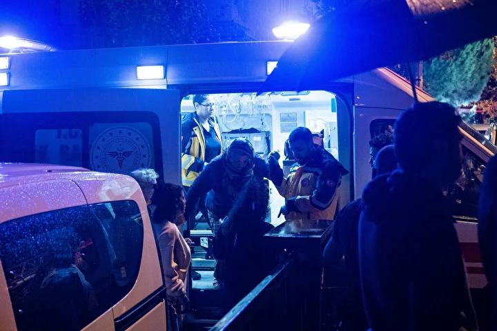 Kadıköy'deki Yangın Olayında Can Kaybı ve Tahliye Çalışmaları