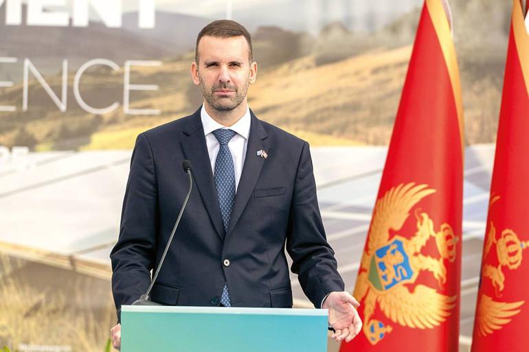 Karadagda Turk Vatandaslarina Yonelik Artan Gerilim ve Gelismeler