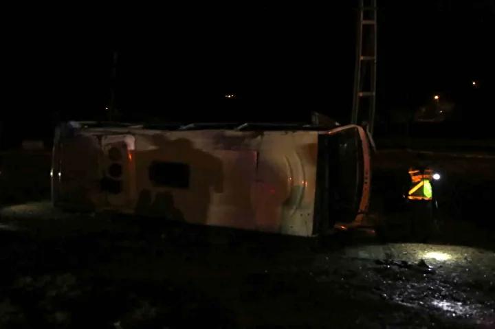 Kastamonu Taşköprü’de Tur Midibüsü Trafik Kazası Detayları