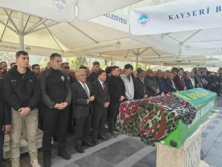 Kayseri'de Edebiyat Fakültesi’nde Cinayet Şoku ve Gelişmeler 5 Kayseri'de Edebiyat Fakültesi’nde Cinayet Şoku ve Gelişmeler