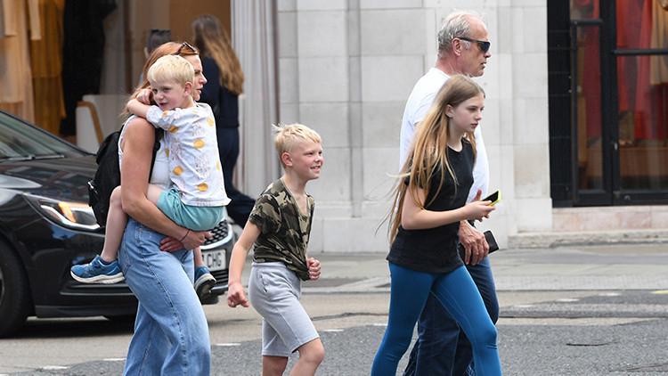 Kelsey Grammer’in Aile Morali: Yeni Bebekle Dörder Çocuk Düğümde