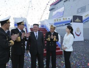 Kim Jong-un’un Deniz Gücü Gelişmeleri Üzerine Görüşleri