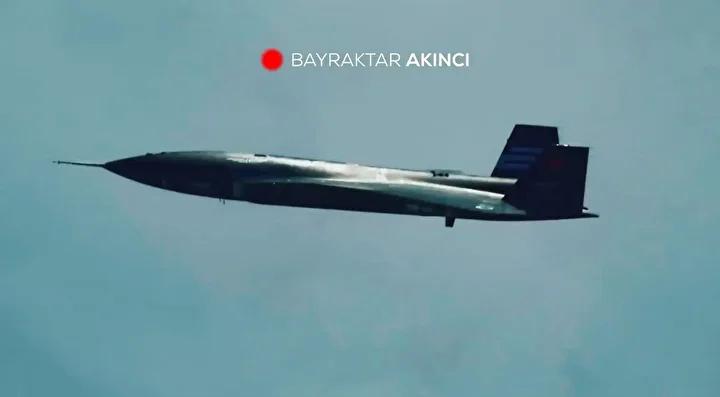 KIZILELMA İnsansız Savaş Uçağı Testleri Üçüncü Prototiple Devam Ediyor