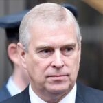 Kral III Charles Andrew8217u Prenslik unvanindan mahrum etti ve kraliyet gorevlerini sinirlandirdi