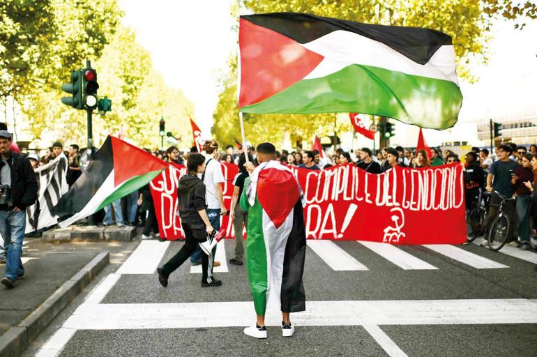 Küresel Sumud Filosu Gazze’ye Yaklaşırken İsrail Müdahalesiyle Karşılaştı