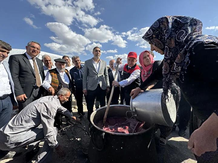 Kurtdere Köyü’nde Üzüm Hasadı ve Orcik Festivali Coşkulu başladı