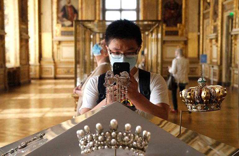 Louvre Müzesinde Büyük Hırsızlık: Detaylar ve Güvenlik Analizi