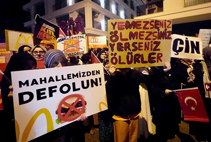 Mahalle Sakinlerinden McDonald's Protestosu: Gazze İçin Dayanışma Çağrısı