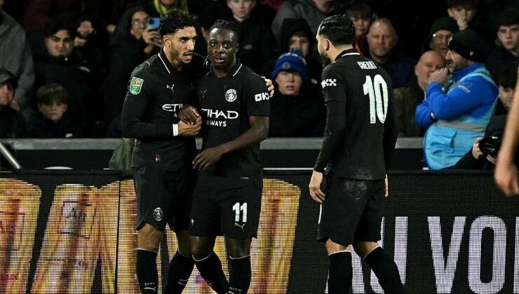 Manchester City, Swansea’yi 3-1 Mağlup Ederek Lig Kupası’nda Üst Tura Yükseldi