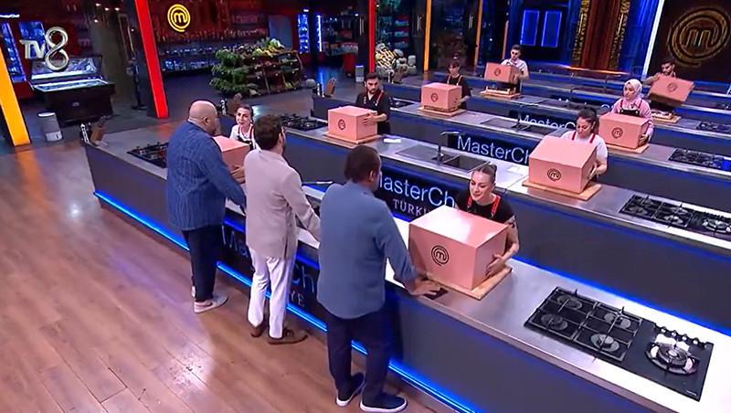 MasterChef Yarışmasında Eleme ve Dokunulmazlık Sonuçları Açıklandı