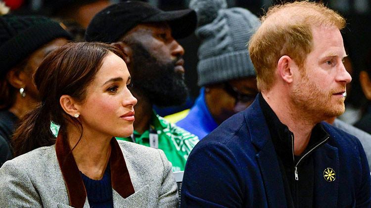 Meghan Markle'ın Kraliyet Yolculuğu ve Kamuoyu İlişkileri