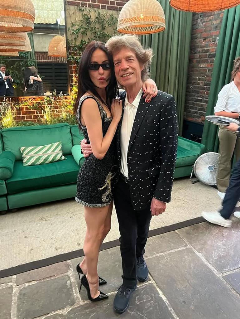 Mick Jagger'ın Enerjisi ve Aşk Dolu Yaşam Hikayesi
