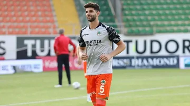 Mircea Lucescu'dan Ümit Akdağ Açıklaması: Türkiye ve Rumen Milli Takımı Durağı