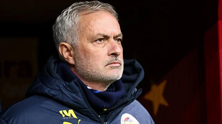 Mourinho'nun Portekiz Kampında Anlattıkları ve Fenerbahçe Dönemi Tartışmaları 5 Mourinho'nun Portekiz Kampında Anlattıkları ve Fenerbahçe Dönemi Tartışmaları