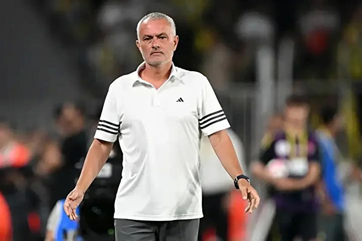 Mourinho'nun Portekiz Kampında Anlattıkları ve Fenerbahçe Dönemi Tartışmaları 6 Mourinho'nun Portekiz Kampında Anlattıkları ve Fenerbahçe Dönemi Tartışmaları