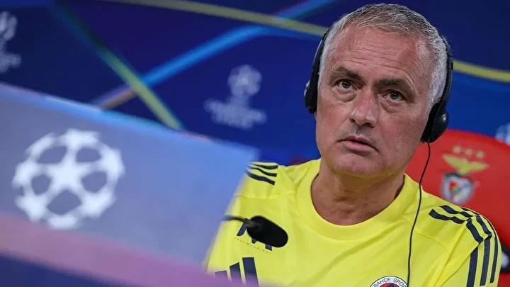 Mourinho'nun Portekiz Kampında Anlattıkları ve Fenerbahçe Dönemi Tartışmaları 8 Mourinho'nun Portekiz Kampında Anlattıkları ve Fenerbahçe Dönemi Tartışmaları
