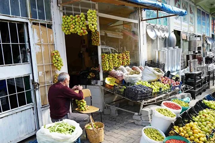 Muş’ta Geleneksel Güz Armudu Saklama ve Satış Geleneği
