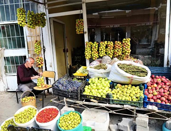 Muş’ta Geleneksel Güz Armudu Saklama ve Satış Geleneği