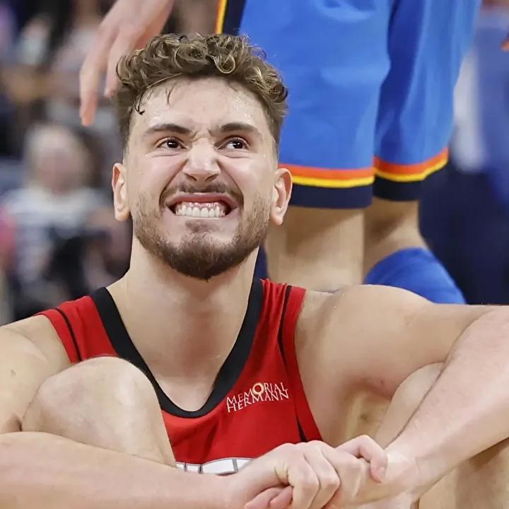 NBA Açılışında Heyecan Dolu Maçlar ve Kadrolar
