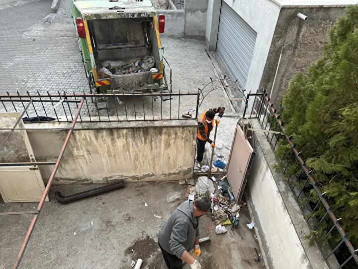 Nevşehir'de Çöpler İçinde Kalan Kadının Vefatı Şüpheli Bulundu