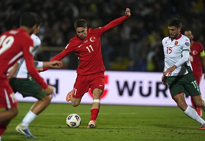 Nihat Kahveci'nin Bulgaristan-Türkiye Maçı Değerlendirmeleri ve Güncel Futbol Yorumu
