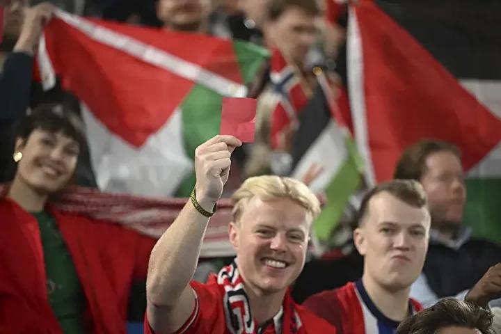 Norveç, İsrail Maçında Göz Kamaştıran Performans ve Güvenlik Önlemleriyle Dikkat Çekiyor