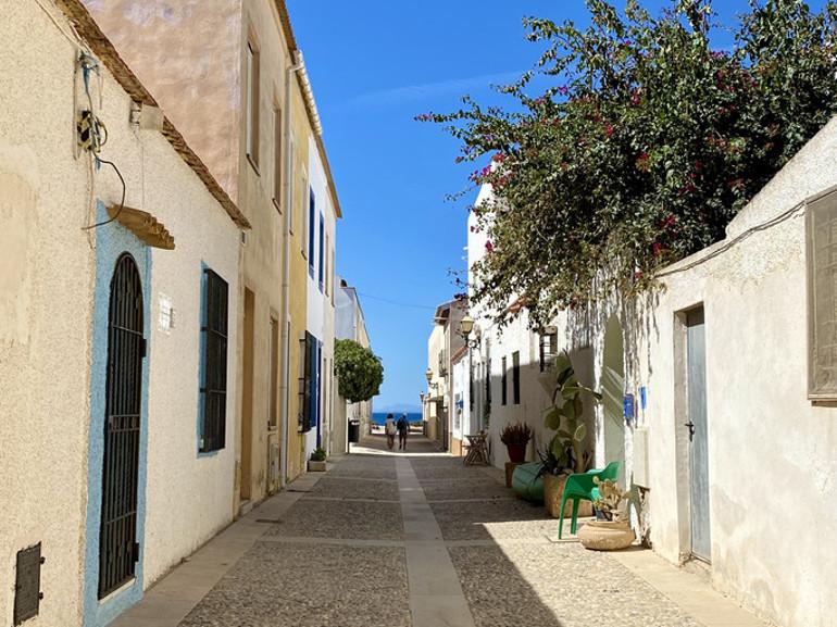 Nueva Tabarca: Akdeniz'in Küçük Devi ve Tarih Bokrası
