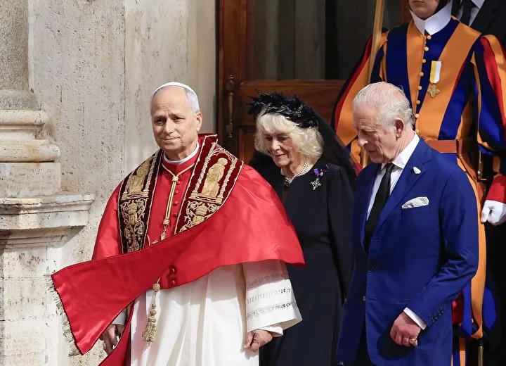 Papa ile İngiltere Kralı 3. Charles'ın Tarihi Vatikan Zirvesi