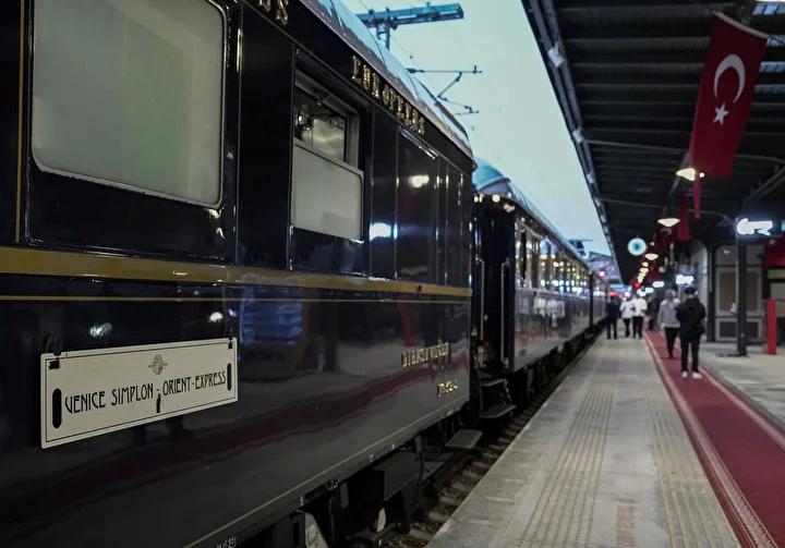 Paris'ten İstanbul'a Nostaljik Tren Yolculuğu Deneyimi