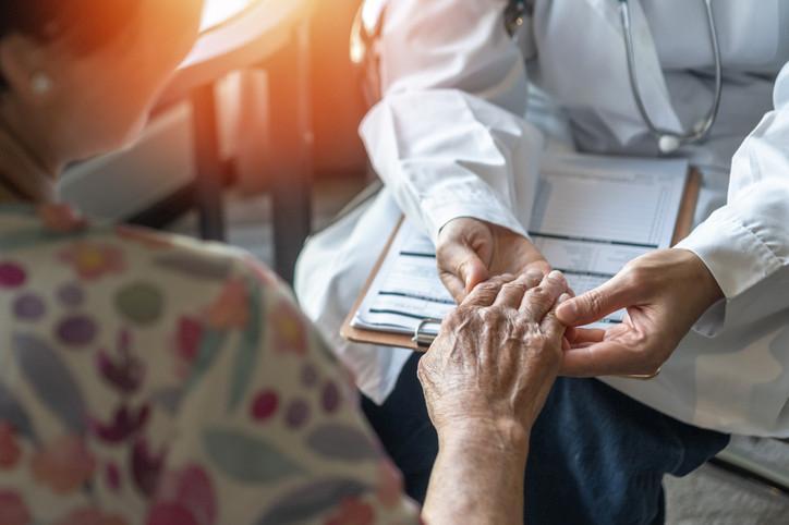 Parkinson Belirtilerinin Gizli İşaretlerini Tanımak ve Erken Teşhis Fırsatını Kaçırmamak 4 Mesane ve Bağırsak Sorunları