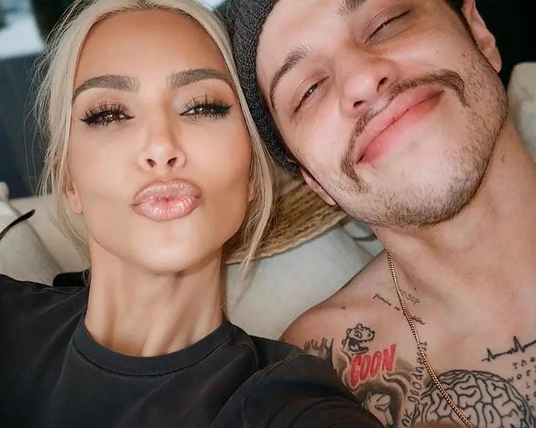 Pete Davidson’ın Aşk ve Aile Yolculuğu: Yeni Düğüm ve Büyüleyici Anlar