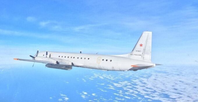 Polonya Hava Kuvvetleri Rus İL-20 Uçağını Uyarı Vererek Engelledi