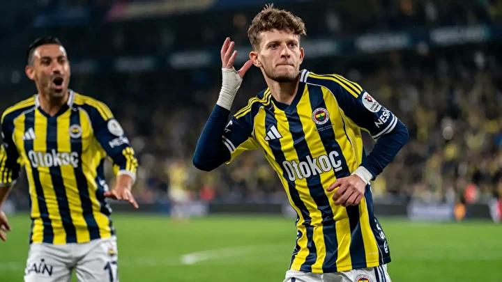 Polonyalı Futbolcu Nalepa'dan Szymanski Yorumu ve Fenerbahçe transfer Gelişmeleri