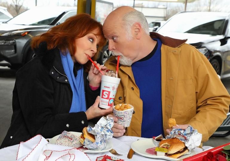 Reba McEntire'in Aşk ve Başarı Dolu Yaşam Hikayesi