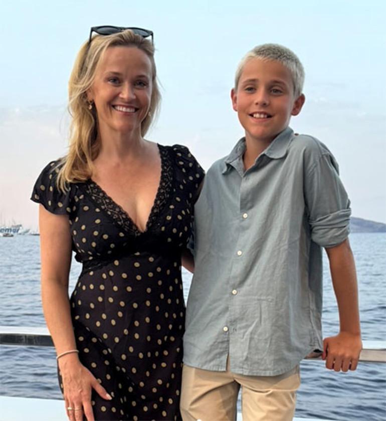 Reese Witherspoon'un Aşk ve Evlilik Hikayesinde Yeni Dönem 10 Reese Witherspoon'un Aşk ve Evlilik Hikayesinde Yeni Dönem