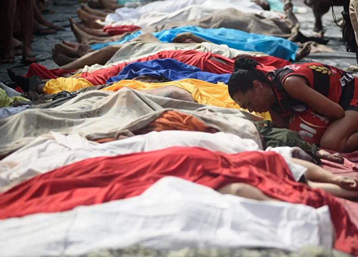 Rio de Janeiro'da Kanlı Polis Operasyonu ve Sonuçları 2 Güvenlik Güçlerinin Operasyonu