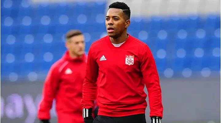 Robinho'nin Cezaevi Günleri ve Güncel Durumu 1 Robinho'nin Cezaevi Günleri ve Güncel Durumu