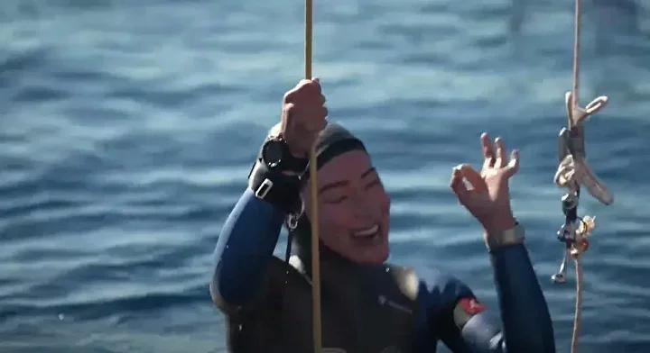 Şahika Ercümen’den Gazze’ye Bir Dalışla Barış Mesajı