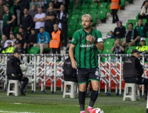 Sakaryaspor’da Caner Erkin ve Burak Altıparmak Kararları Güncelleniyor