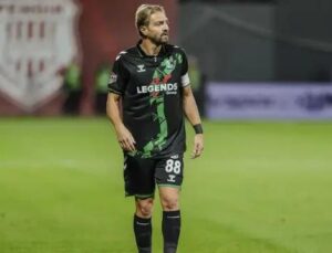 Sakaryaspor’dan Caner Erkin ve Burak Altıparmak Açıklaması
