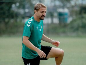 Sakaryaspor’dan Futbolcu İlişkisinde Yeniden Değerlendirme Kararı