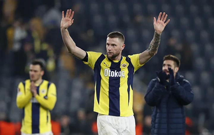 Samsunspor ve Fenerbahçe'in Güçlü Mücadelesi Bu Akşam Başlıyor